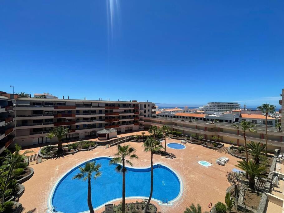 Panoramic View Los Gigantes Puerto de Santiago  Kültér fotó